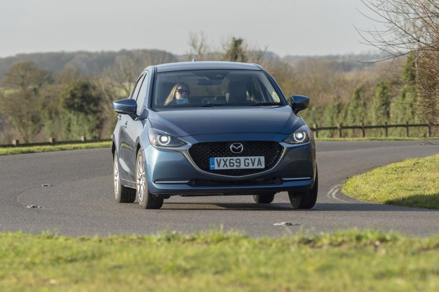  Mazda2 2019 года  (UK) (фото 9 из 54)